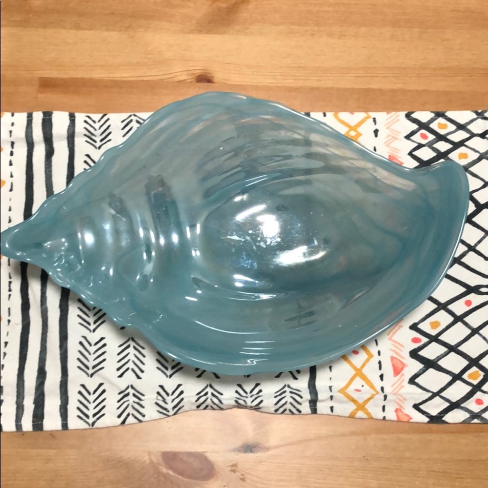 Decorative Blue shell bowl